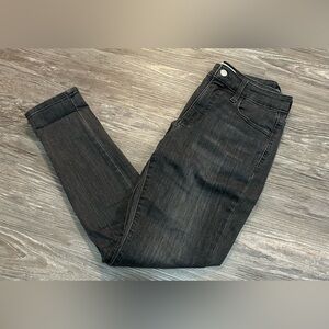 Universal Thread Gray Skinny Jeans Size 6